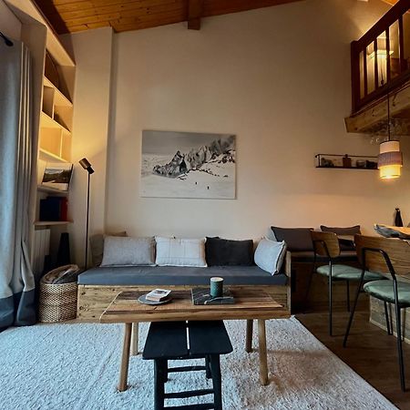 Appartement Ensoleille Aux Tines, Vue Massif Chamonix Eksteriør billede